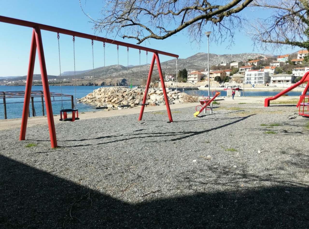 Apartmani Nada Klenovica Luaran gambar
