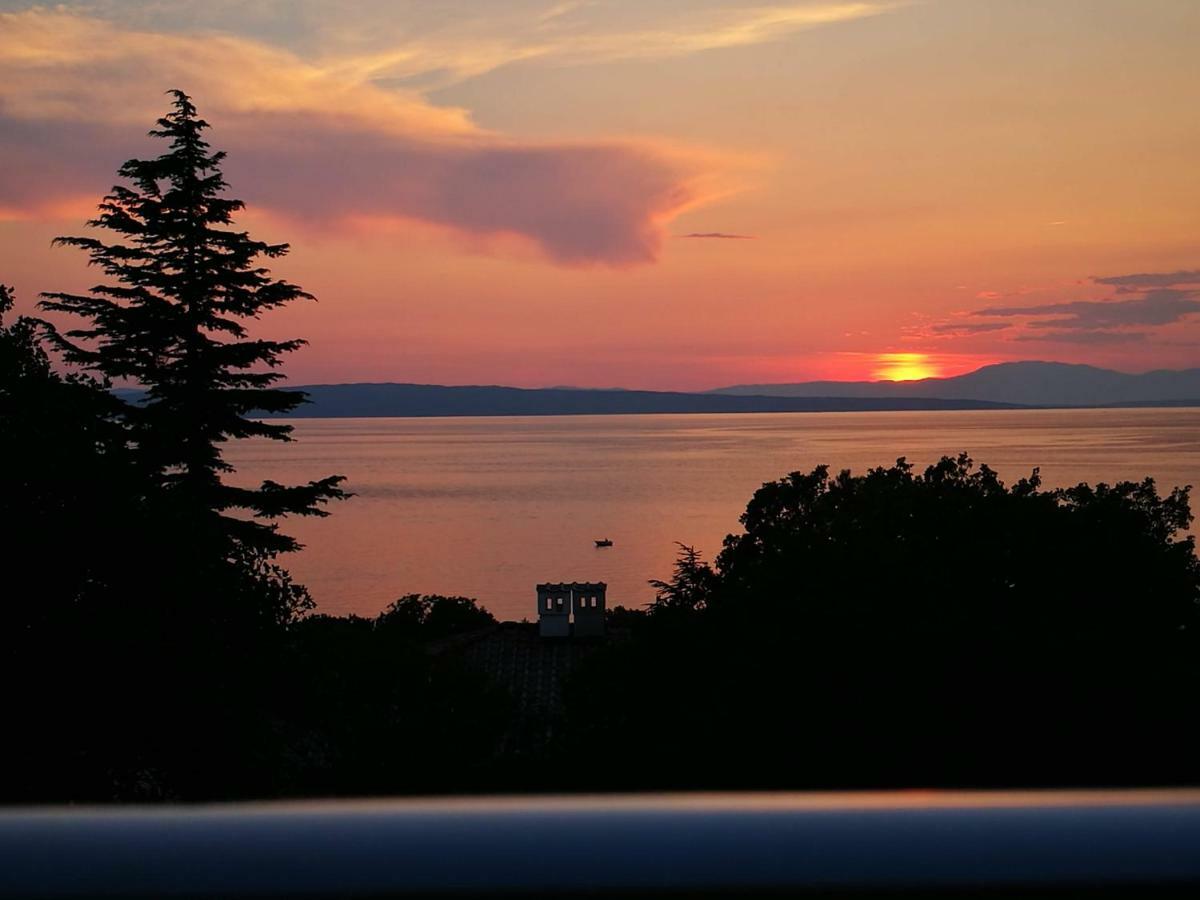 Apartmani Nada Klenovica Luaran gambar